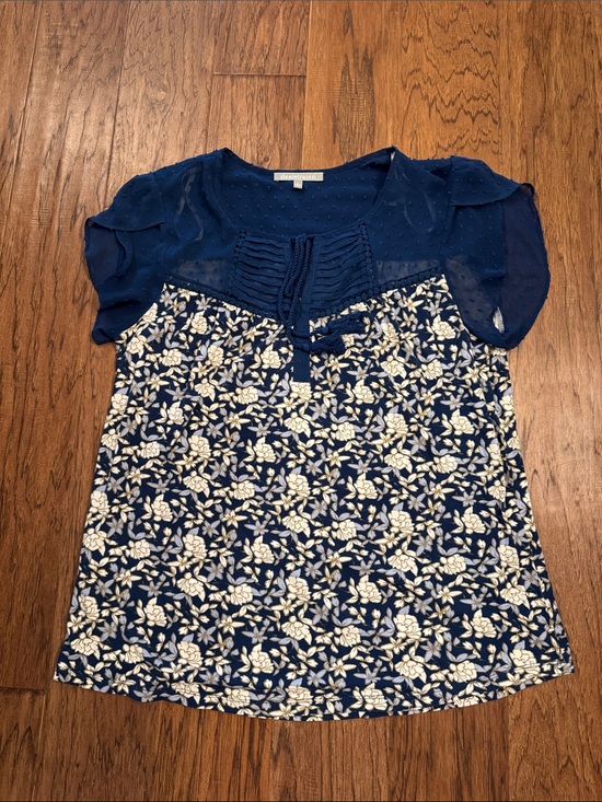 Daniel Rainn Tops - Daniel Rainn Navy and White Floral Dot Yoke Blouse